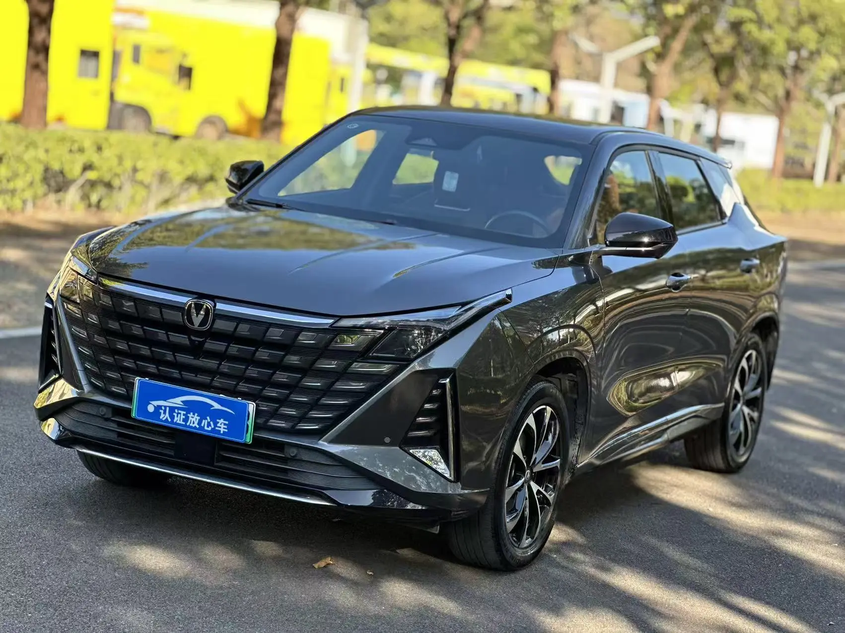 Changan UNI-Z PHEV  из Китая