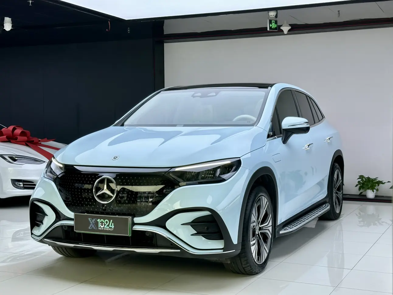 Mercedes-Benz EQE SUV  из Китая