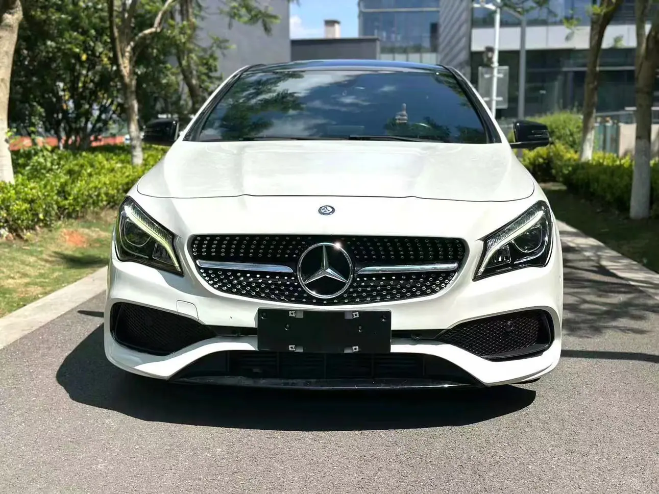 Mercedes-Benz Mercedes CLA  из Китая