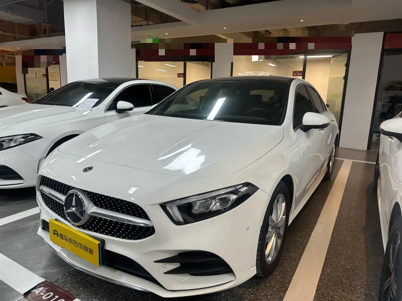 Mercedes-Benz Mercedes Benz A Class  из Китая