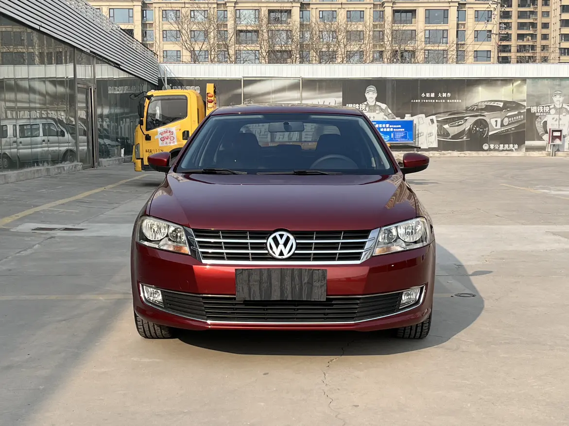 Volkswagen Langxing  из Китая