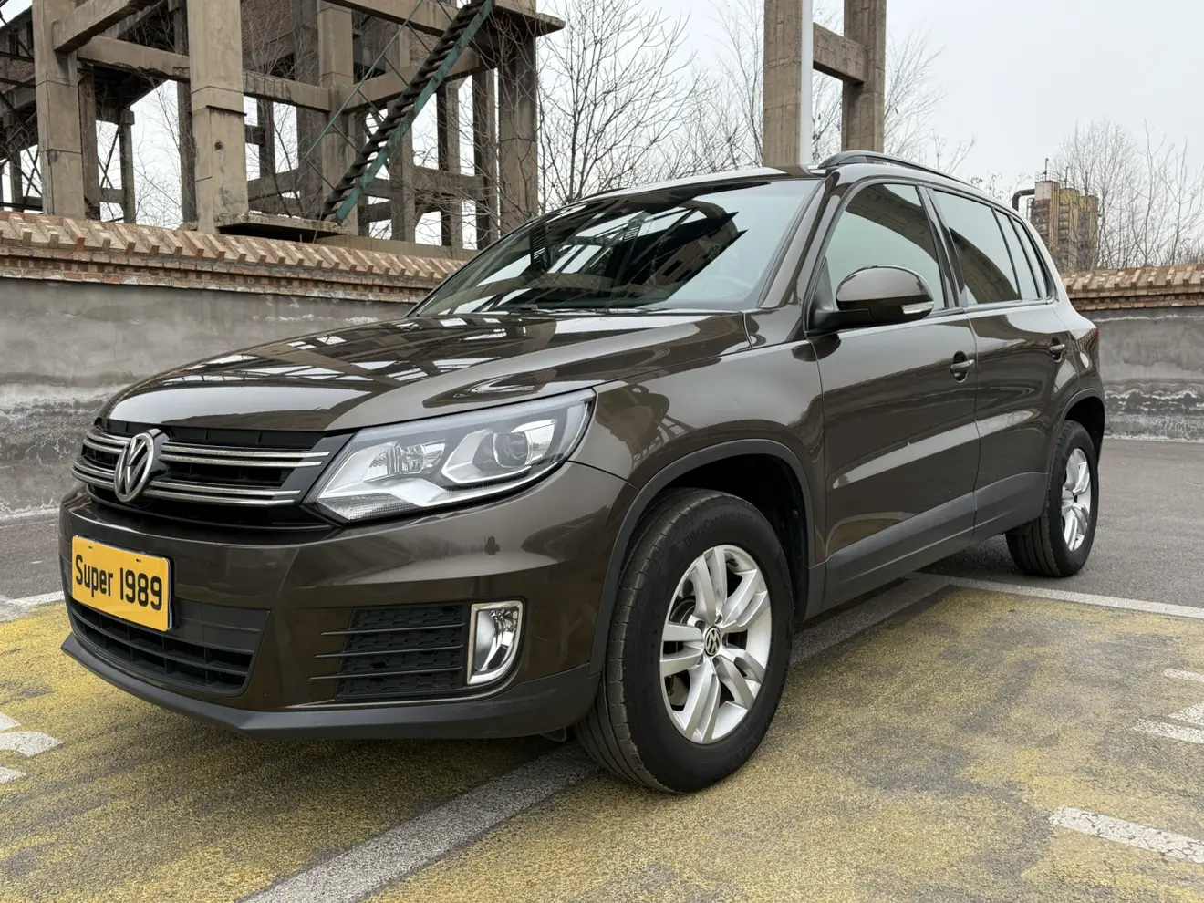 Volkswagen Tiguan  из Китая