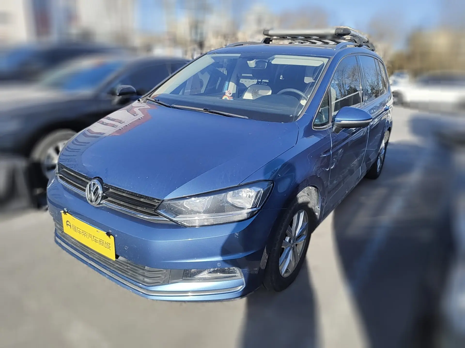 Volkswagen Touran L  из Китая