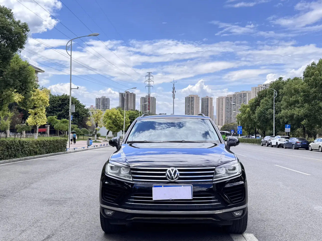 Volkswagen Touareg  из Китая