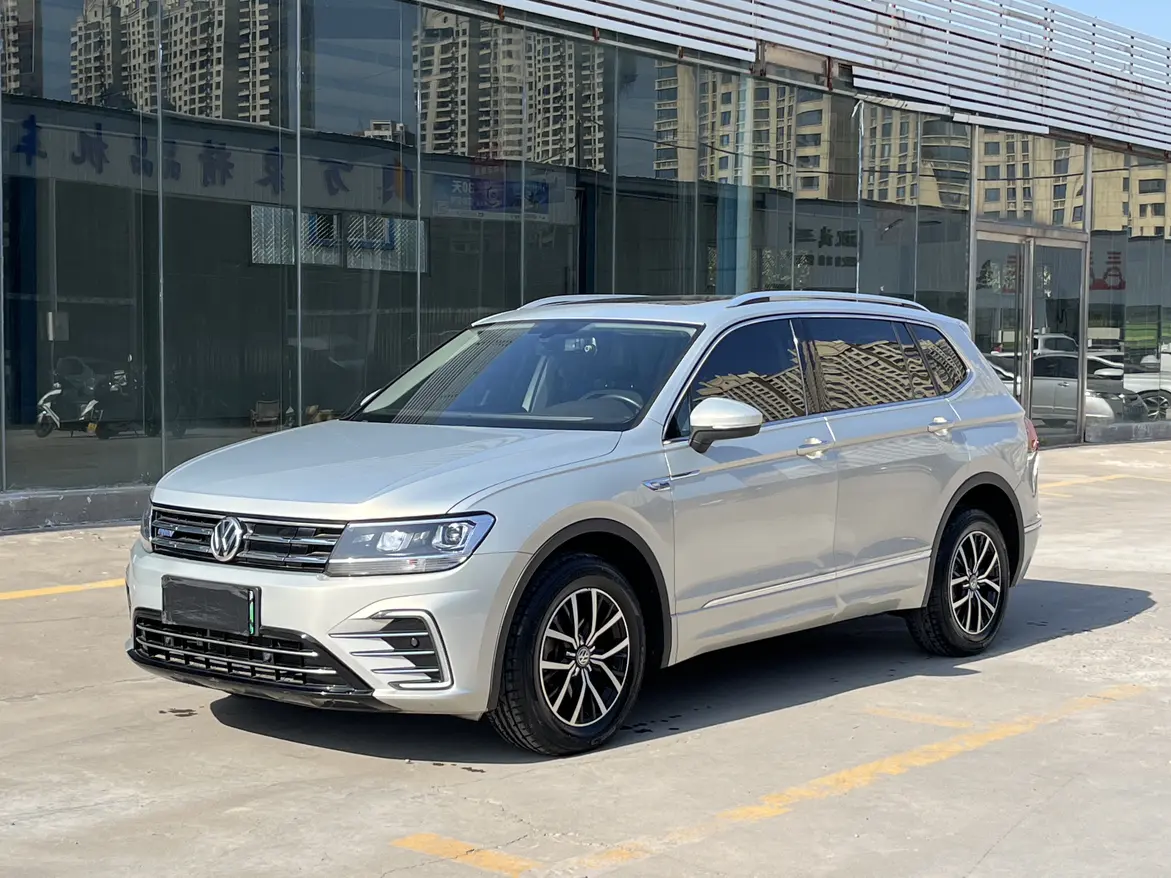 Volkswagen Tiguan L PHEV  из Китая