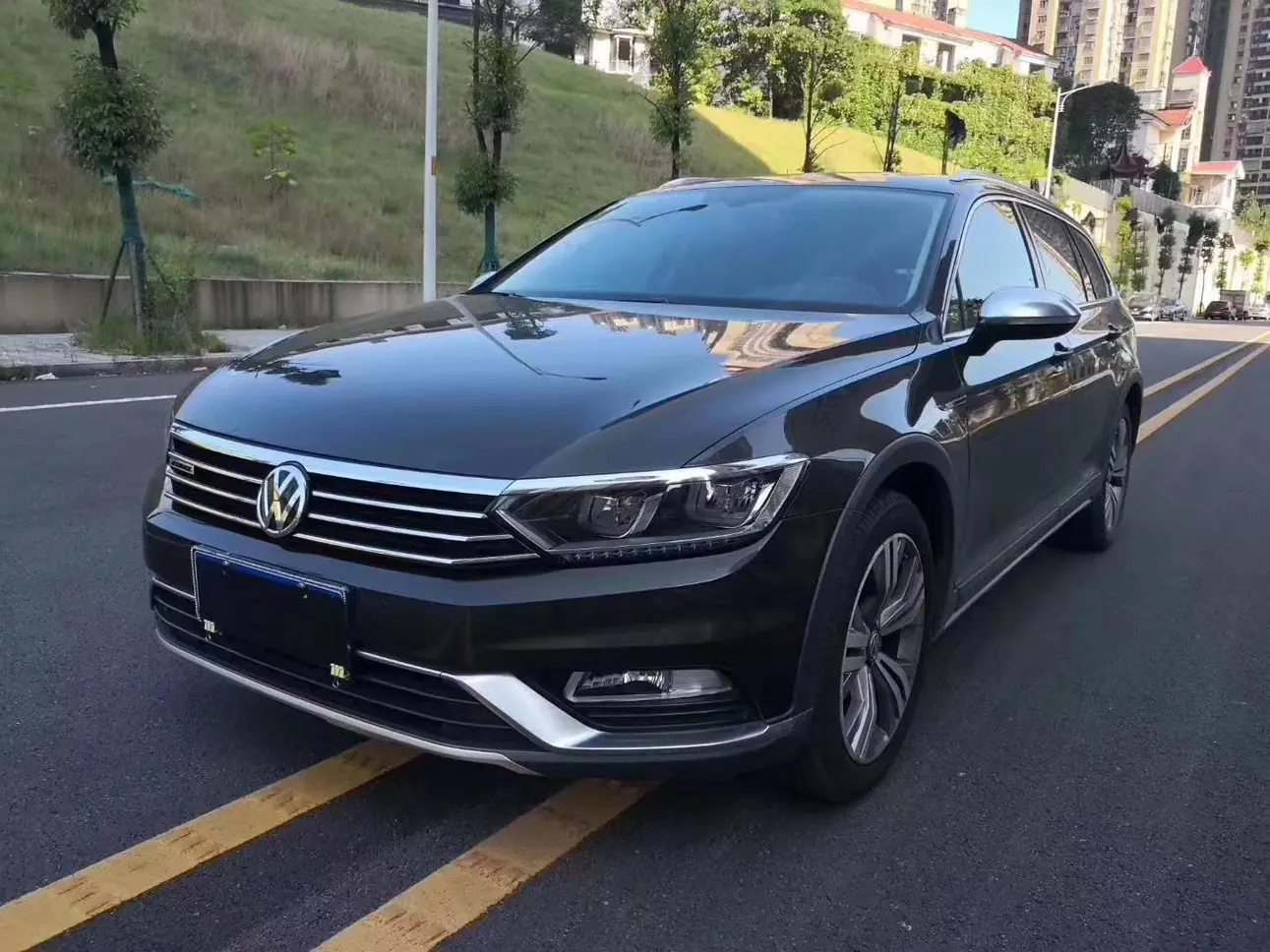 Volkswagen Wei Lan  из Китая