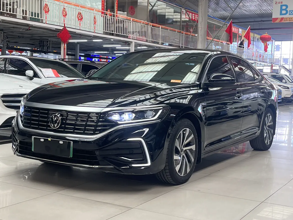 Volkswagen Passat PHEV  из Китая