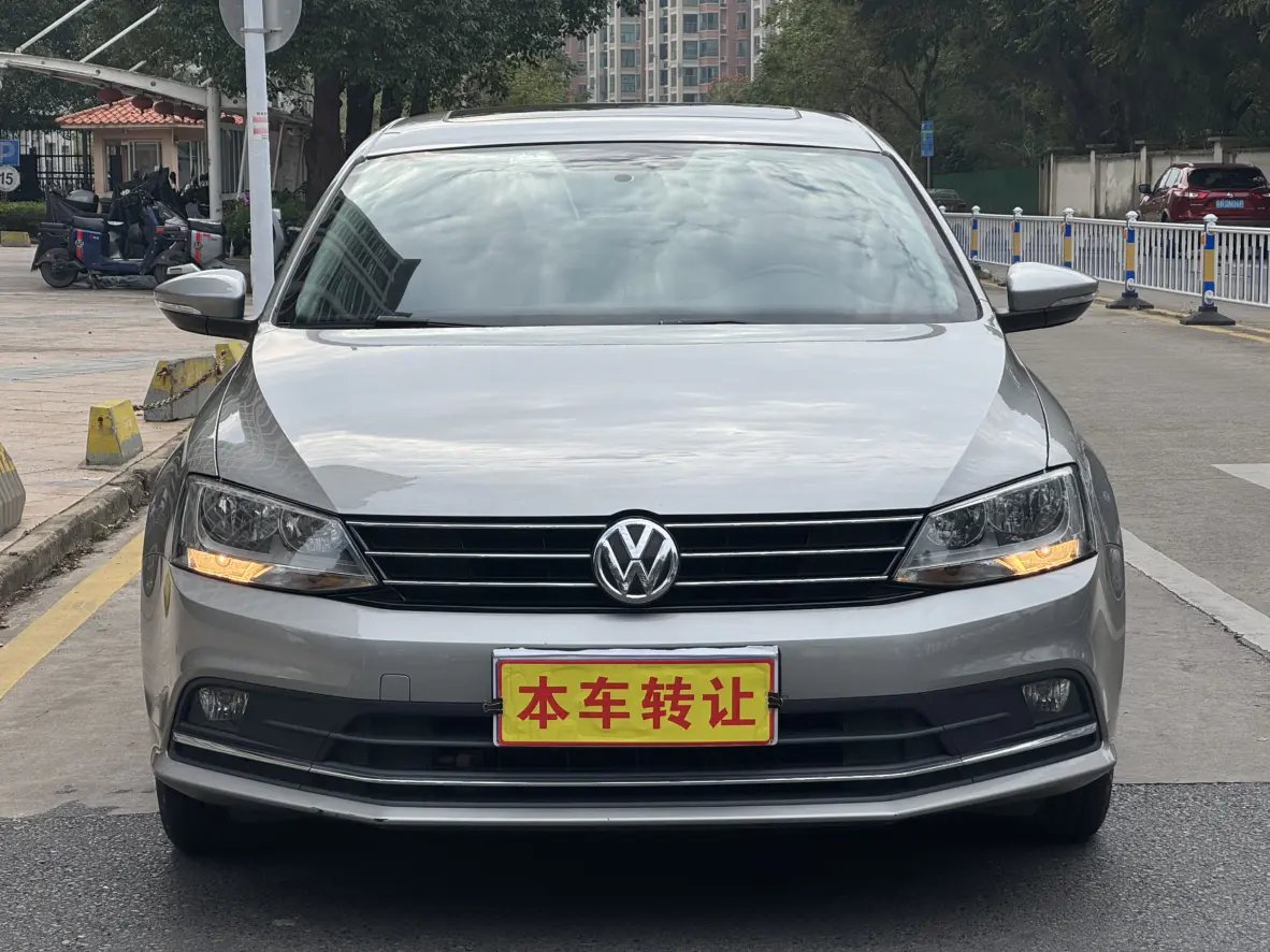 Volkswagen Sagitar  из Китая