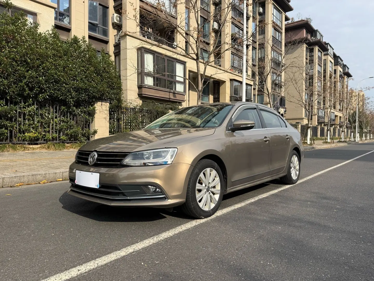 Volkswagen Sagitar  из Китая