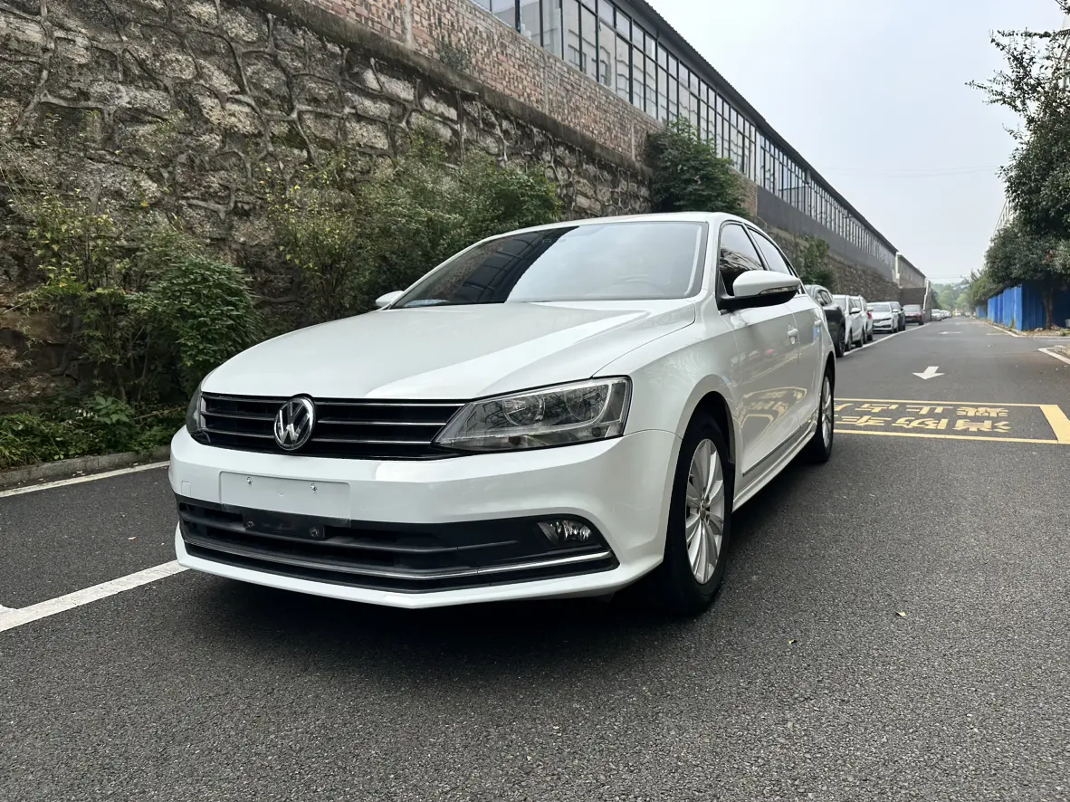 Volkswagen Sagitar  из Китая