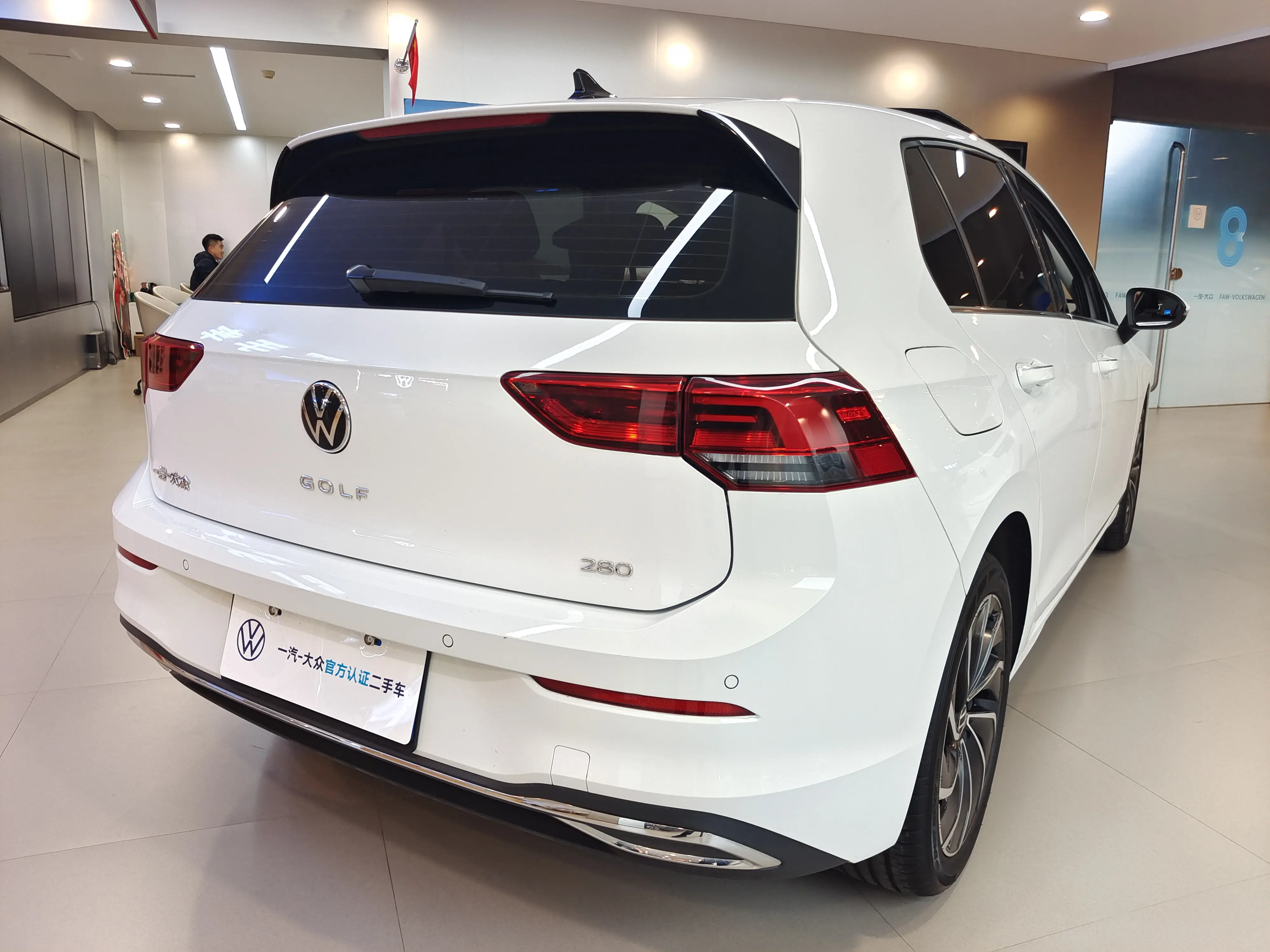 Volkswagen Golf  из Китая