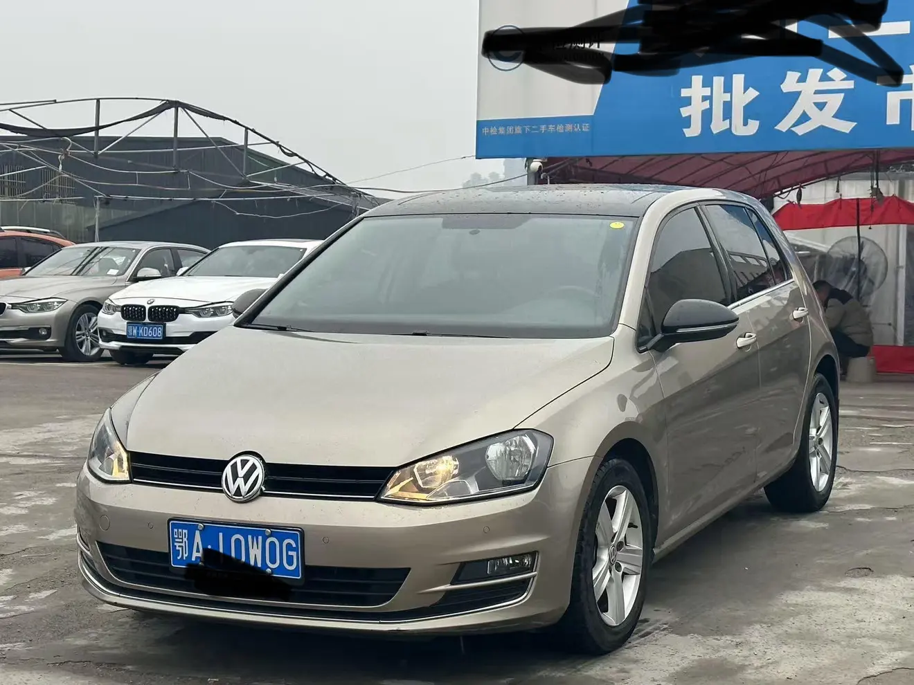 Volkswagen Golf  из Китая