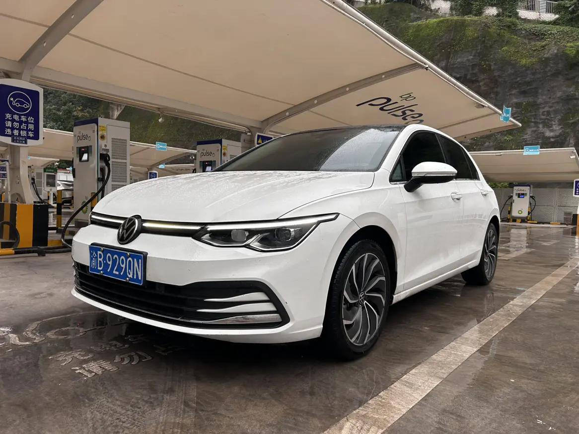 Volkswagen Golf  из Китая