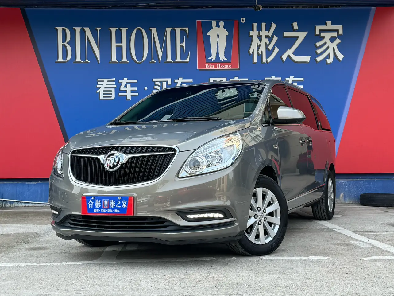 Buick GL8  из Китая