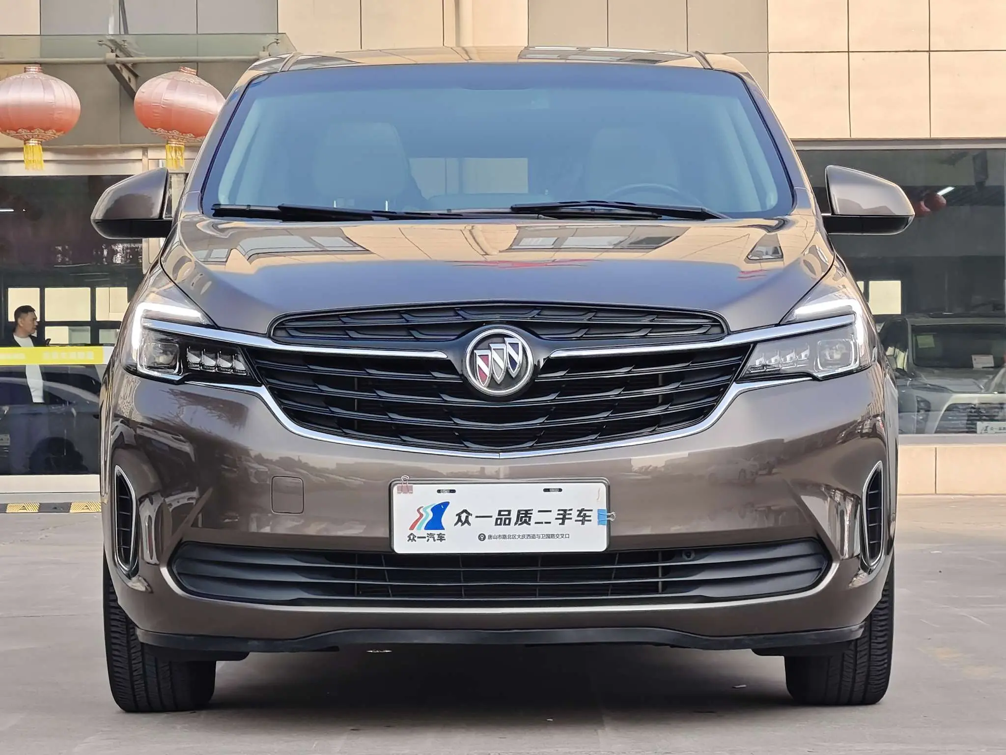 Buick GL8  из Китая