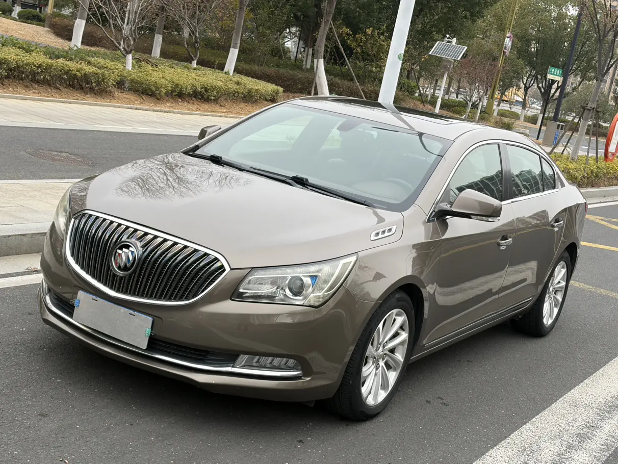 Buick LaCrosse  из Китая