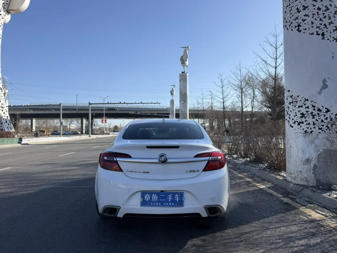 Buick Majesty  из Китая