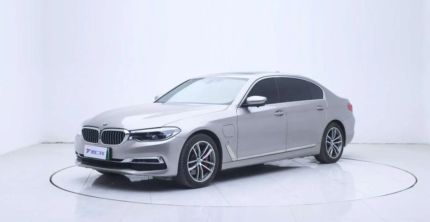 BMW 5 Series PHEV  из Китая