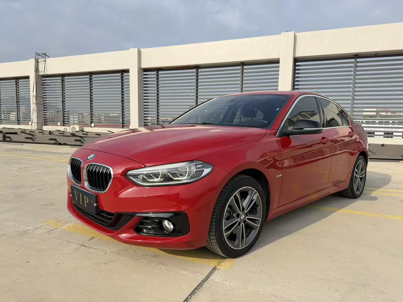 BMW 1 Series  из Китая