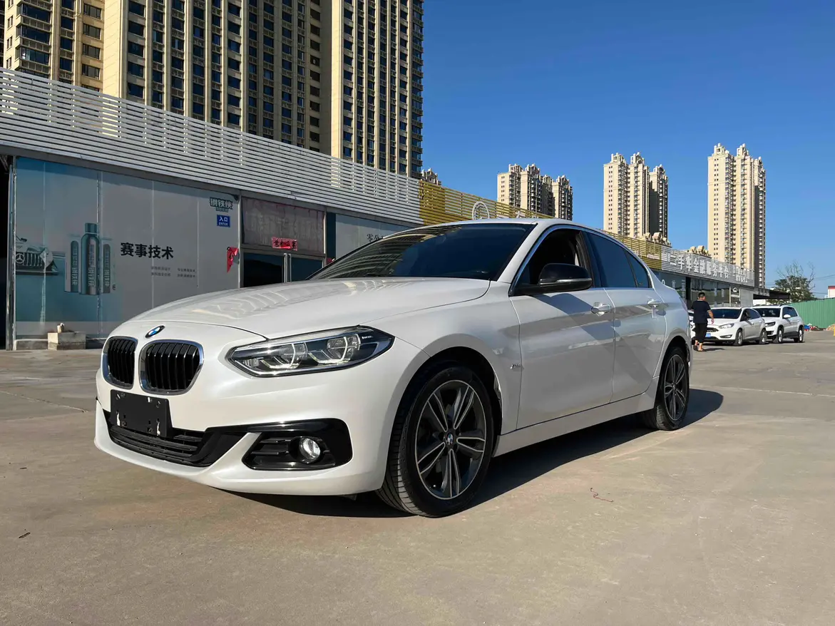 BMW 1 Series  из Китая