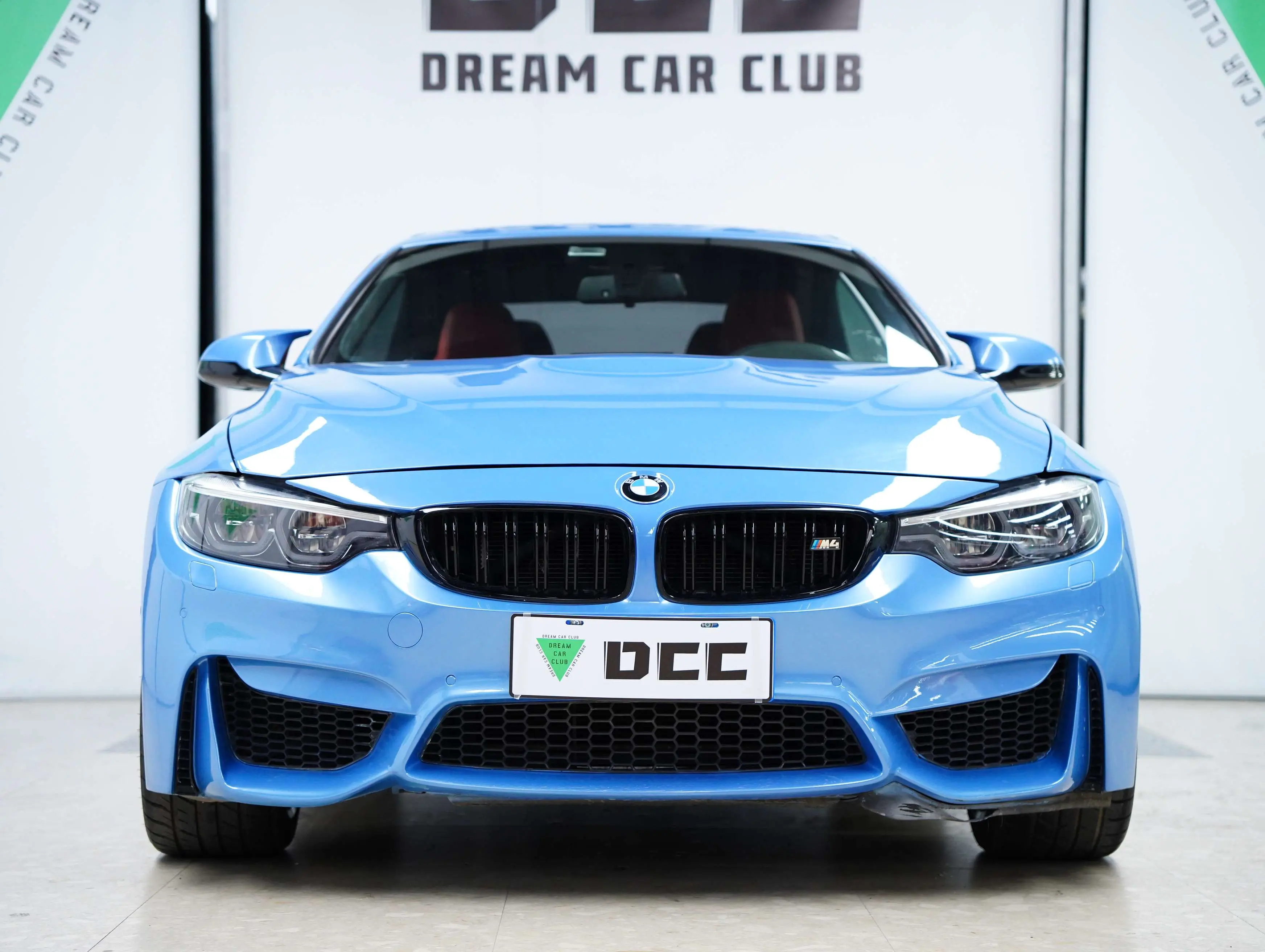 BMW M4  из Китая