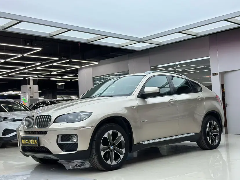 BMW X6  из Китая