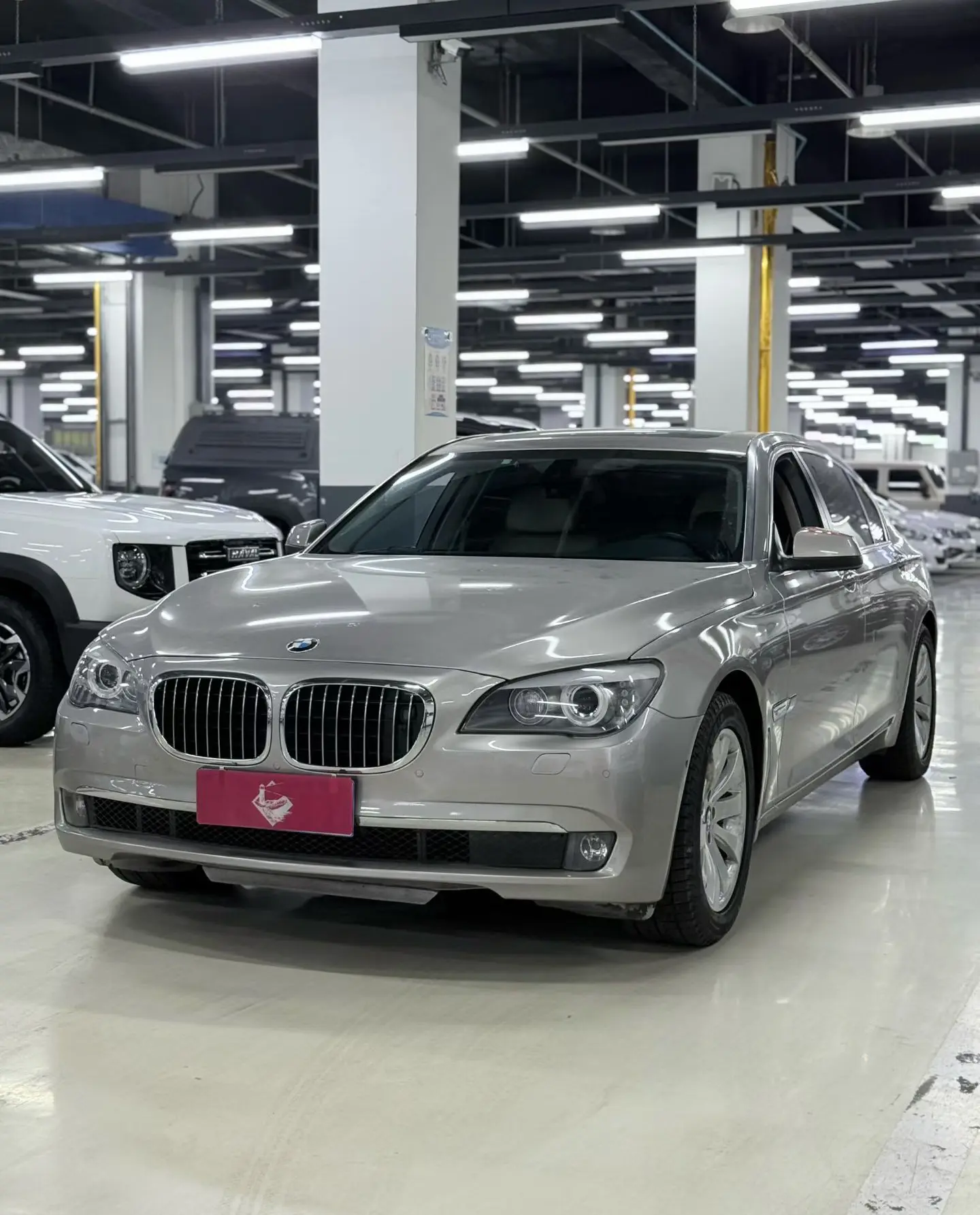 BMW 7 Series  из Китая
