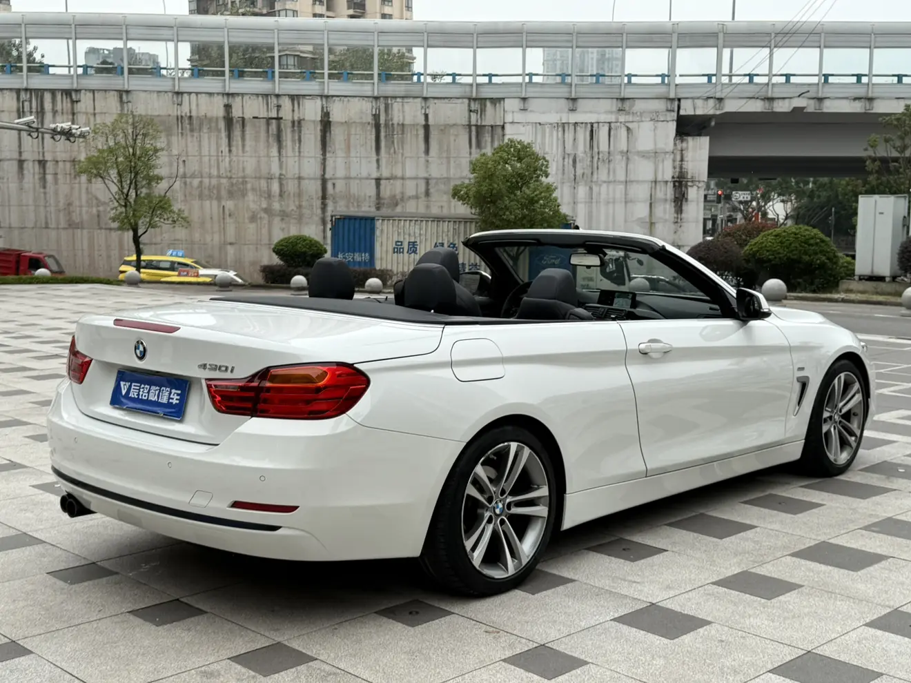 BMW 4 Series  из Китая