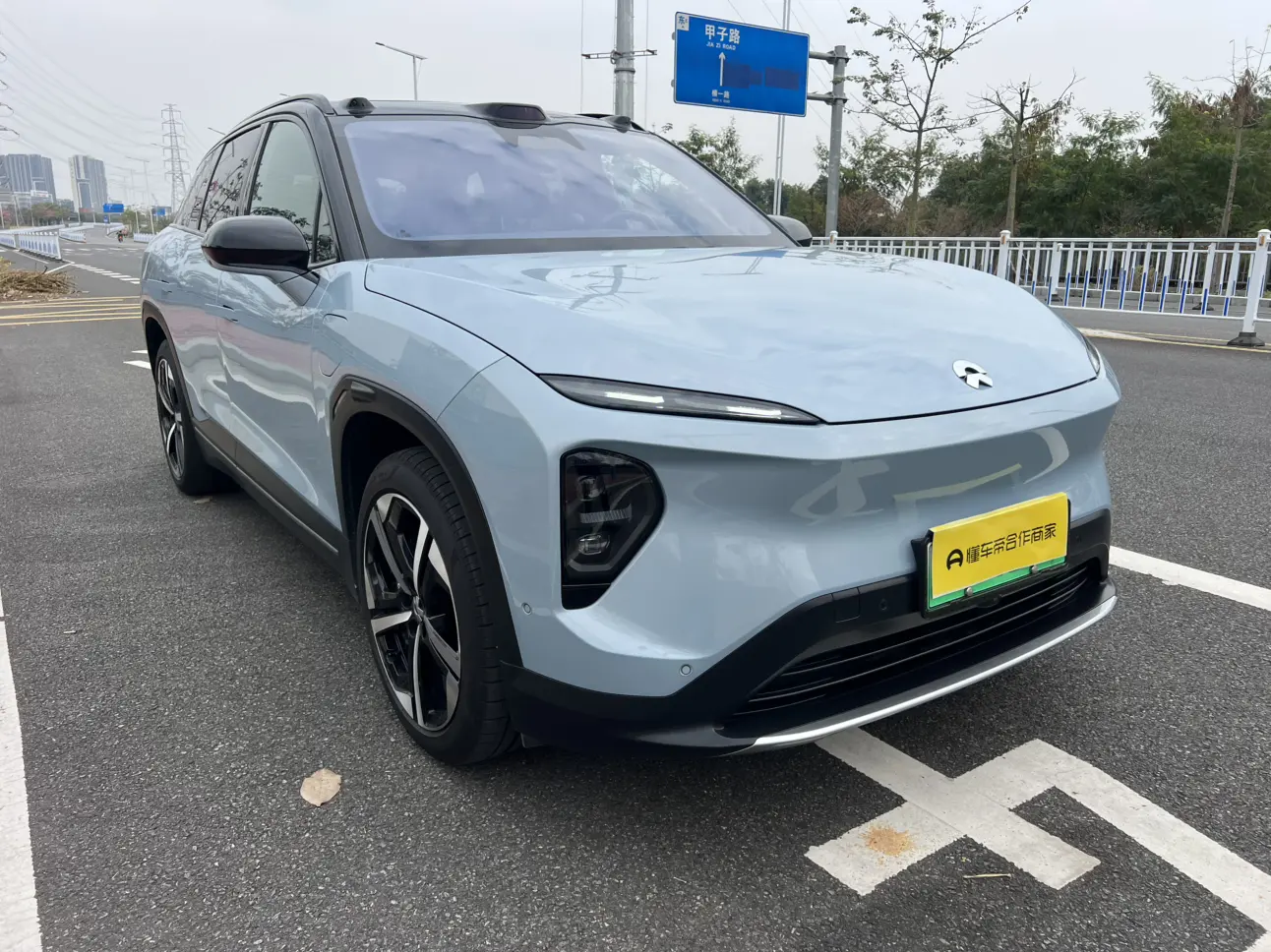 NIO ES7  из Китая
