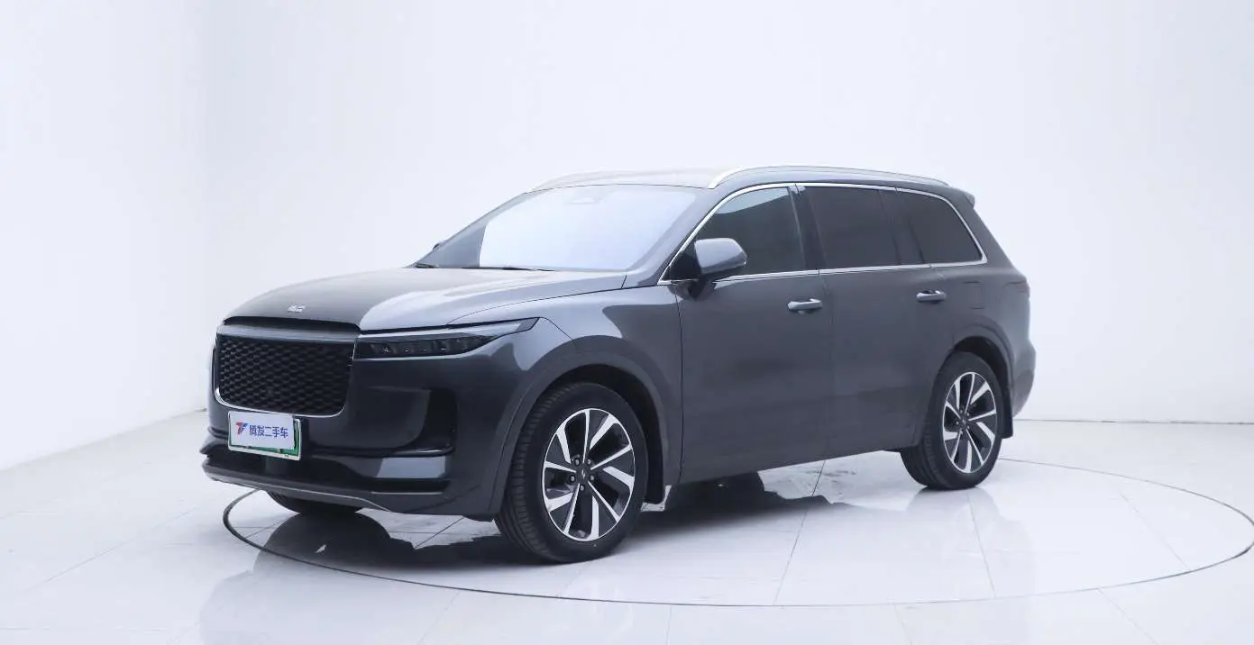 Li ONE (Ideal ONE)  из Китая