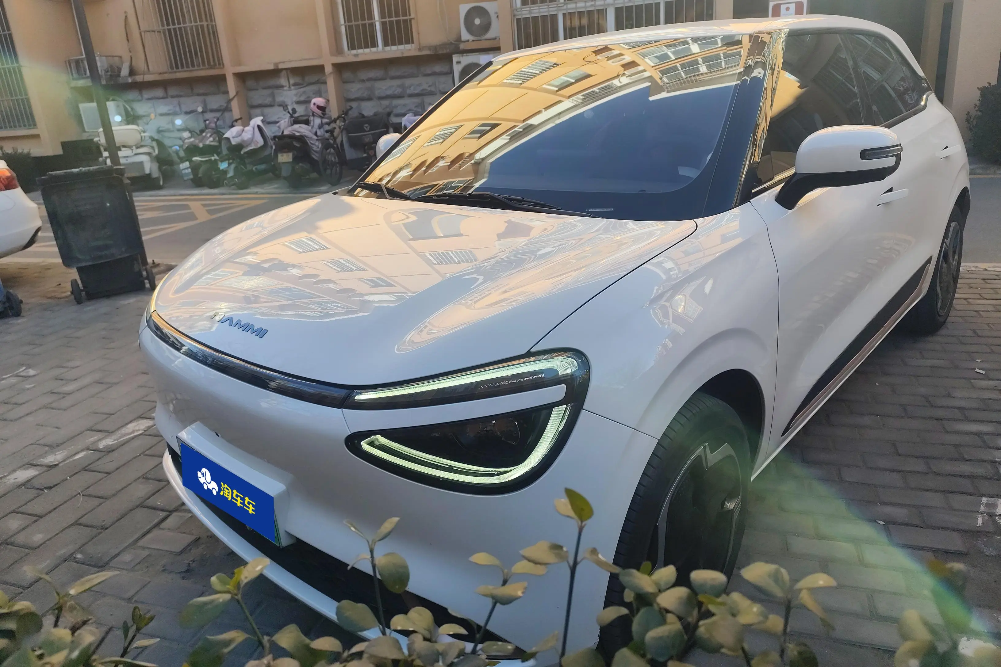 Dongfeng Nano 01  из Китая