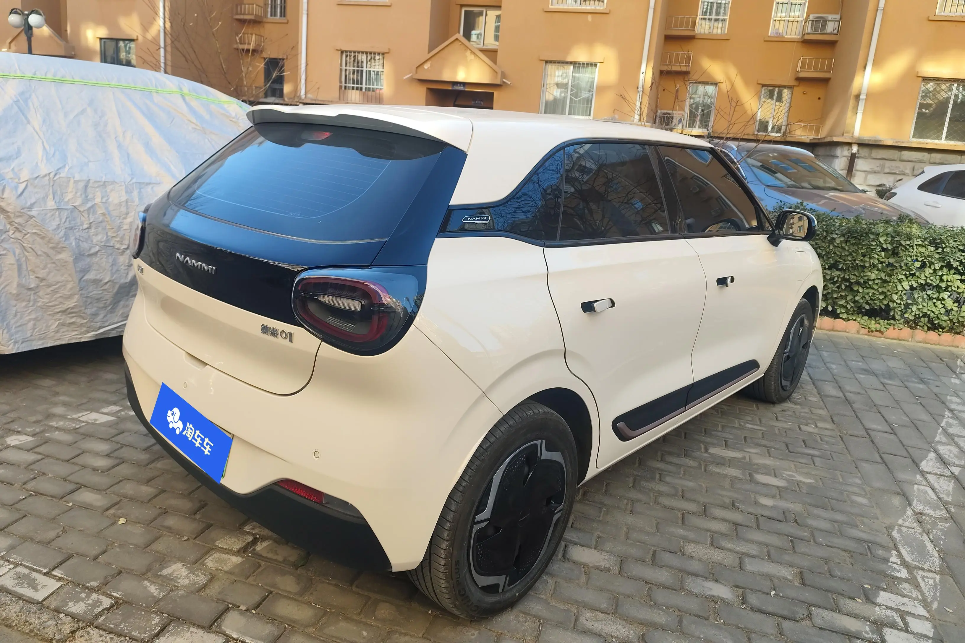 Dongfeng Nano 01  из Китая
