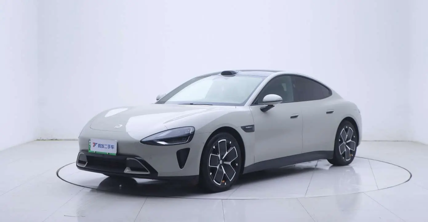 Xiaomi car Xiaomi SU7  из Китая