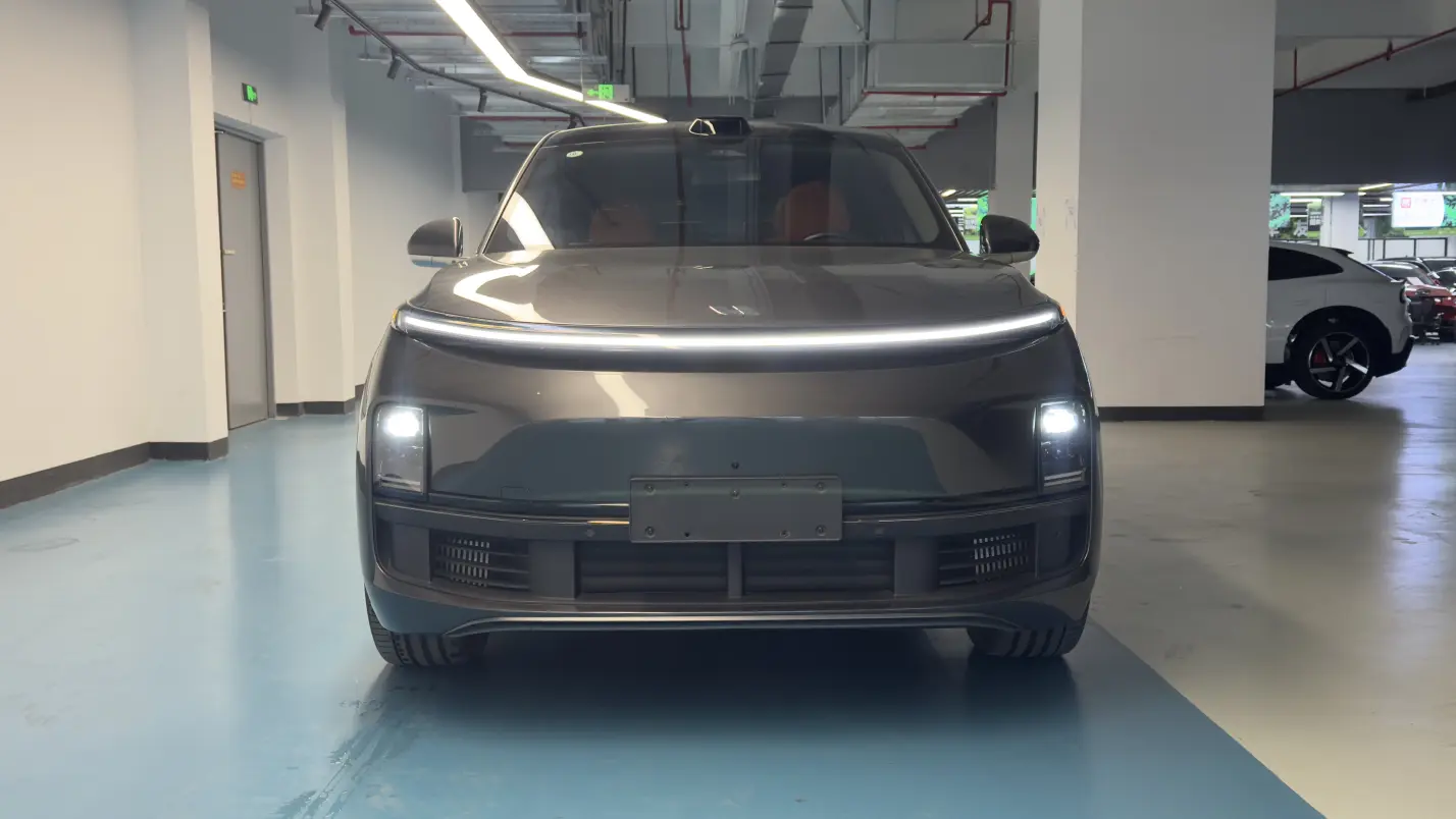 Li L9 (Ideal L9)  из Китая