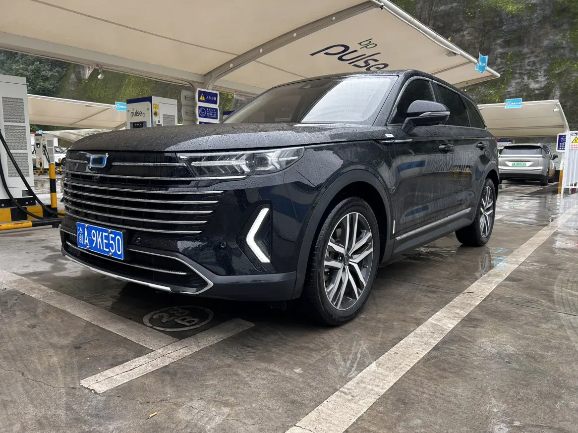 FAW Bestune T99 (Besturn T99)  из Китая