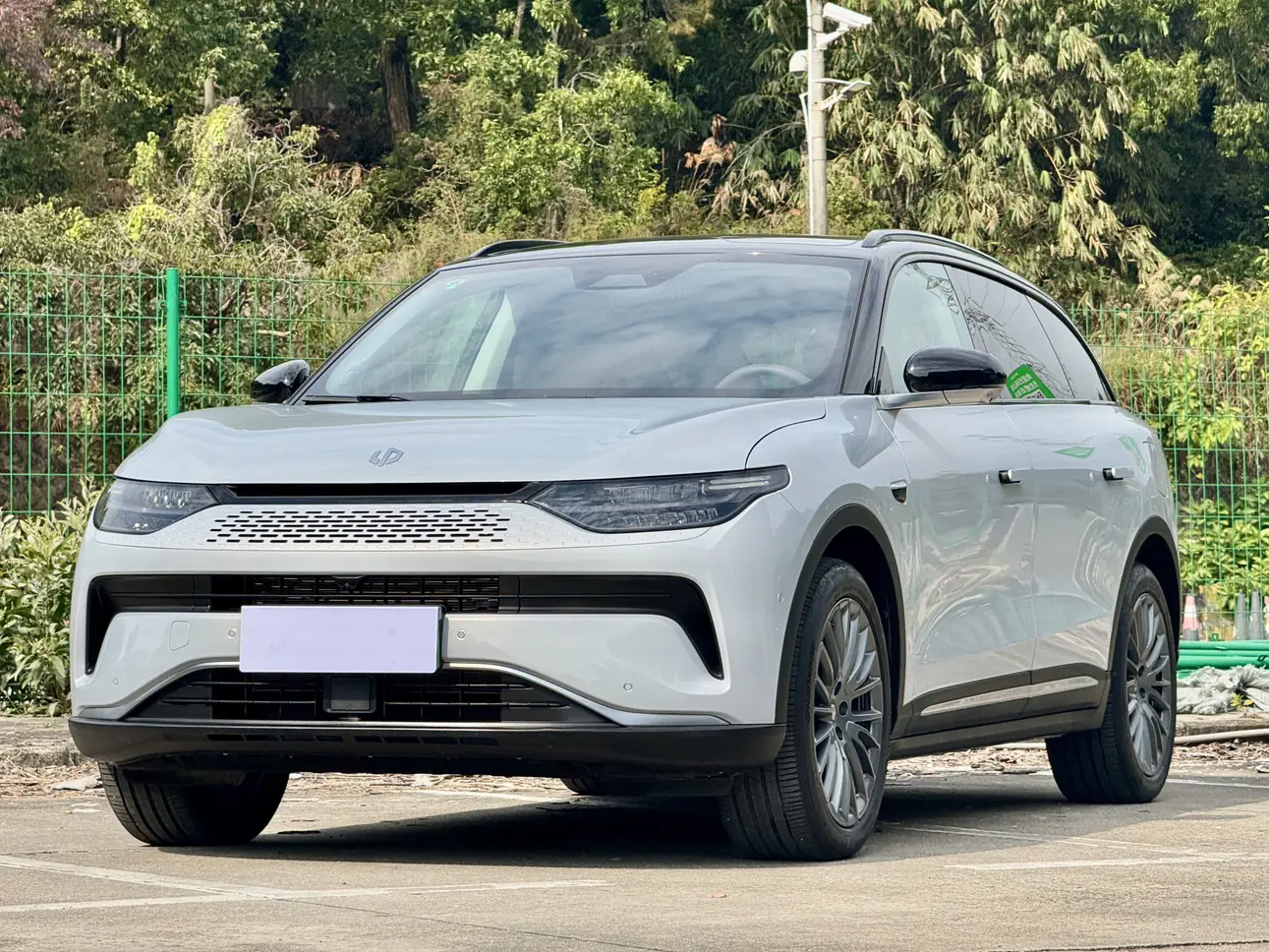 Leapmotor Zero running C11  из Китая