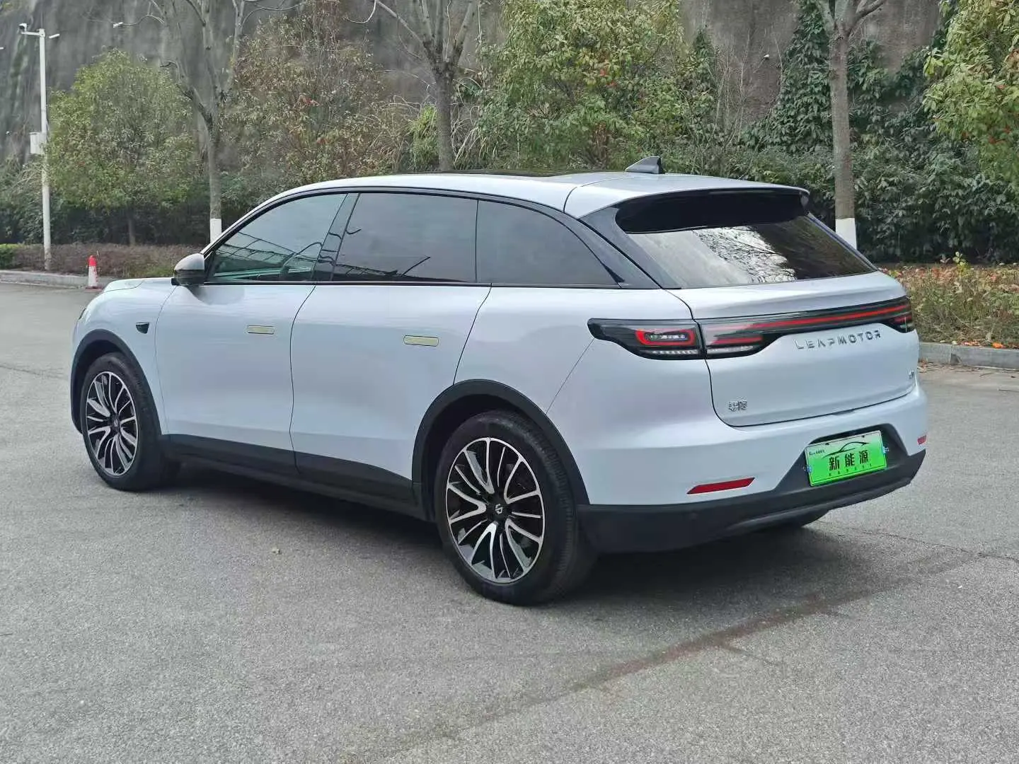 Leapmotor Zero running C11  из Китая