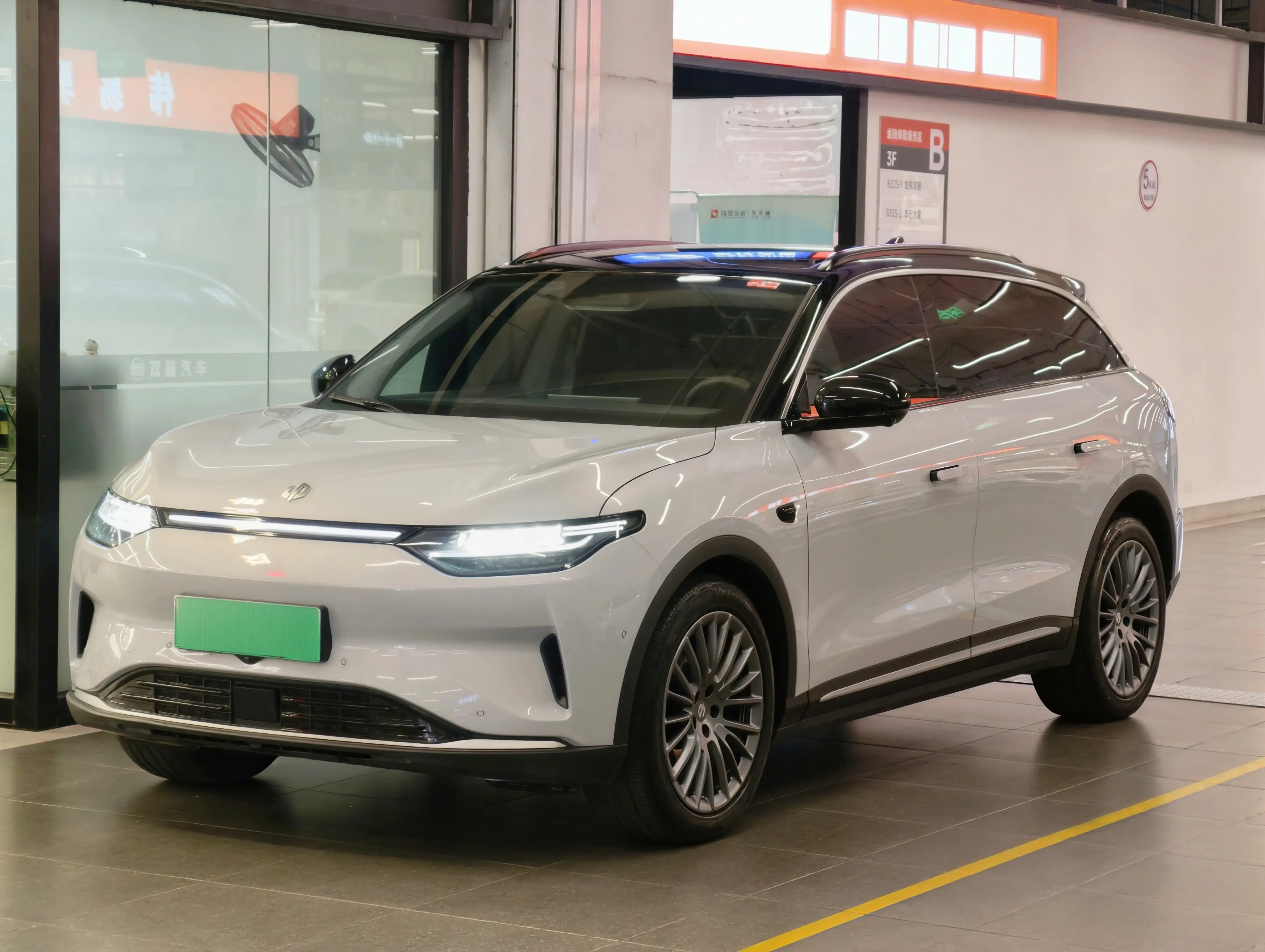 Leapmotor Zero running C11  из Китая