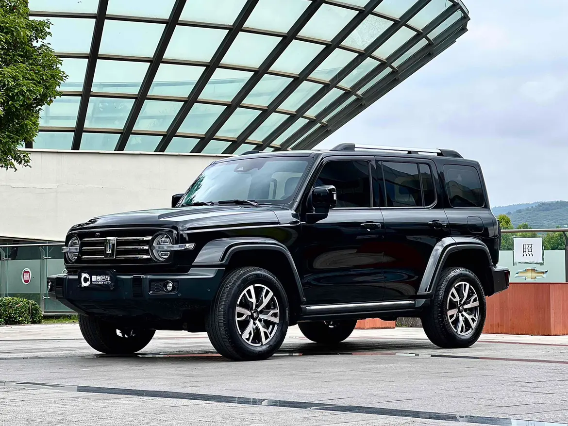 Tank 300  из Китая