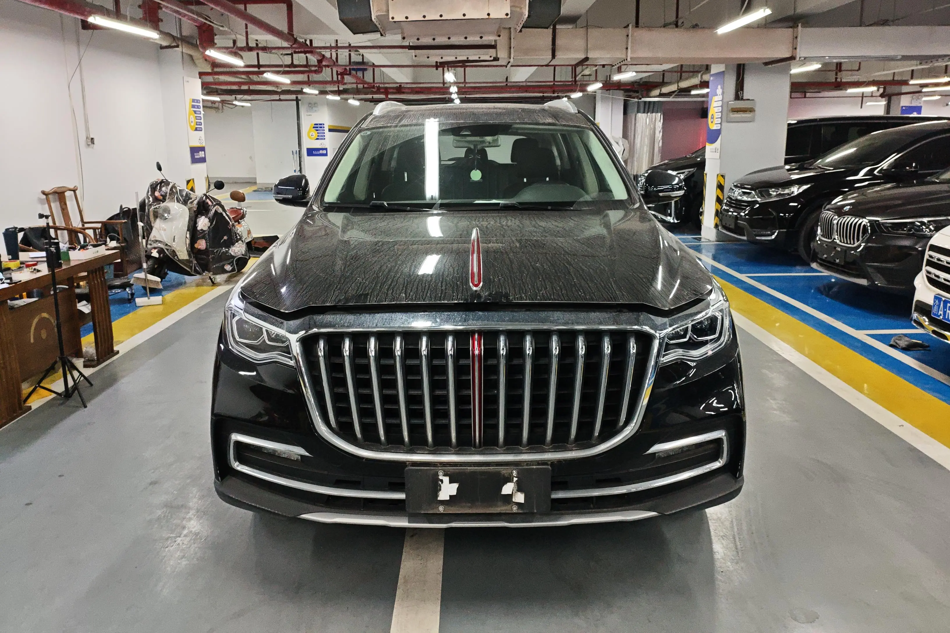 Hongqi HS7  из Китая