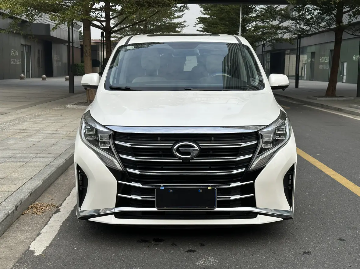 GAC Trumpchi M8  из Китая