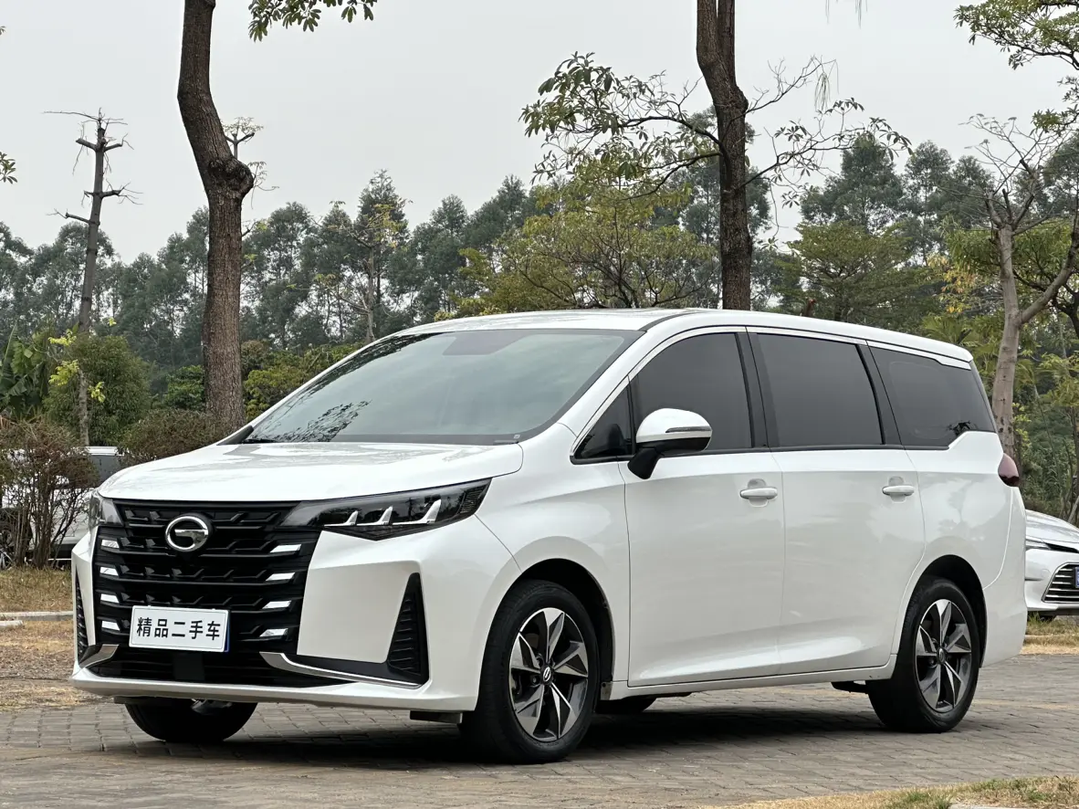 GAC Trumpchi M6  из Китая