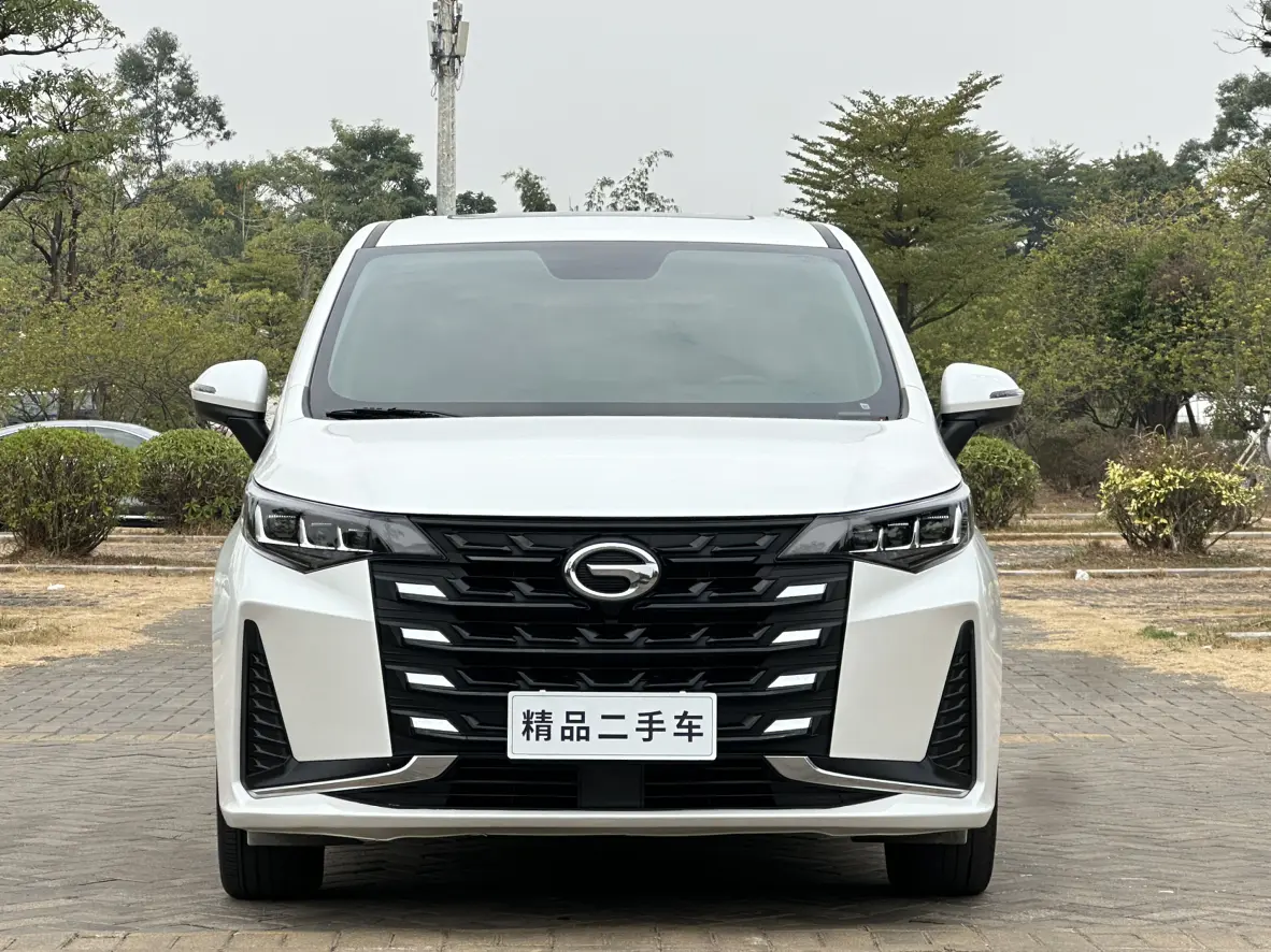 GAC Trumpchi M6  из Китая