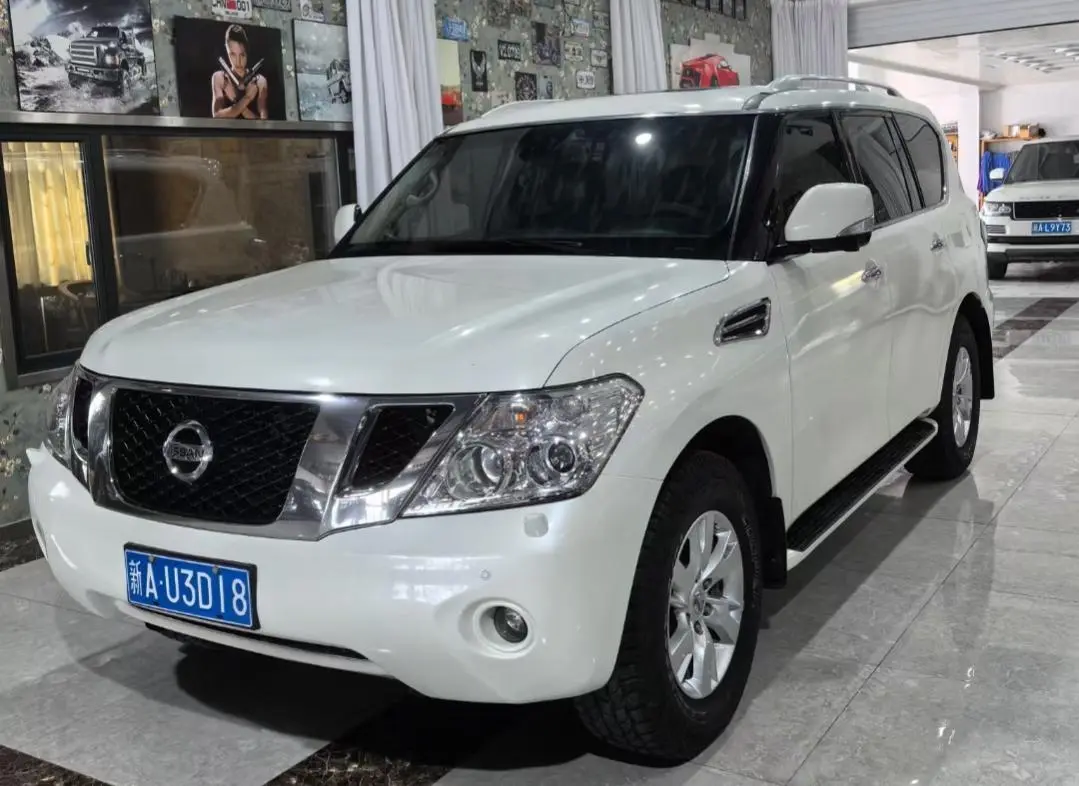 Nissan Patrol  из Китая