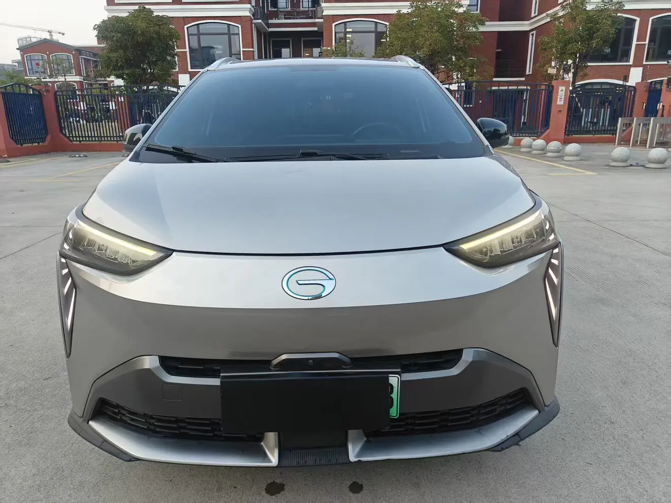 AION Y  из Китая