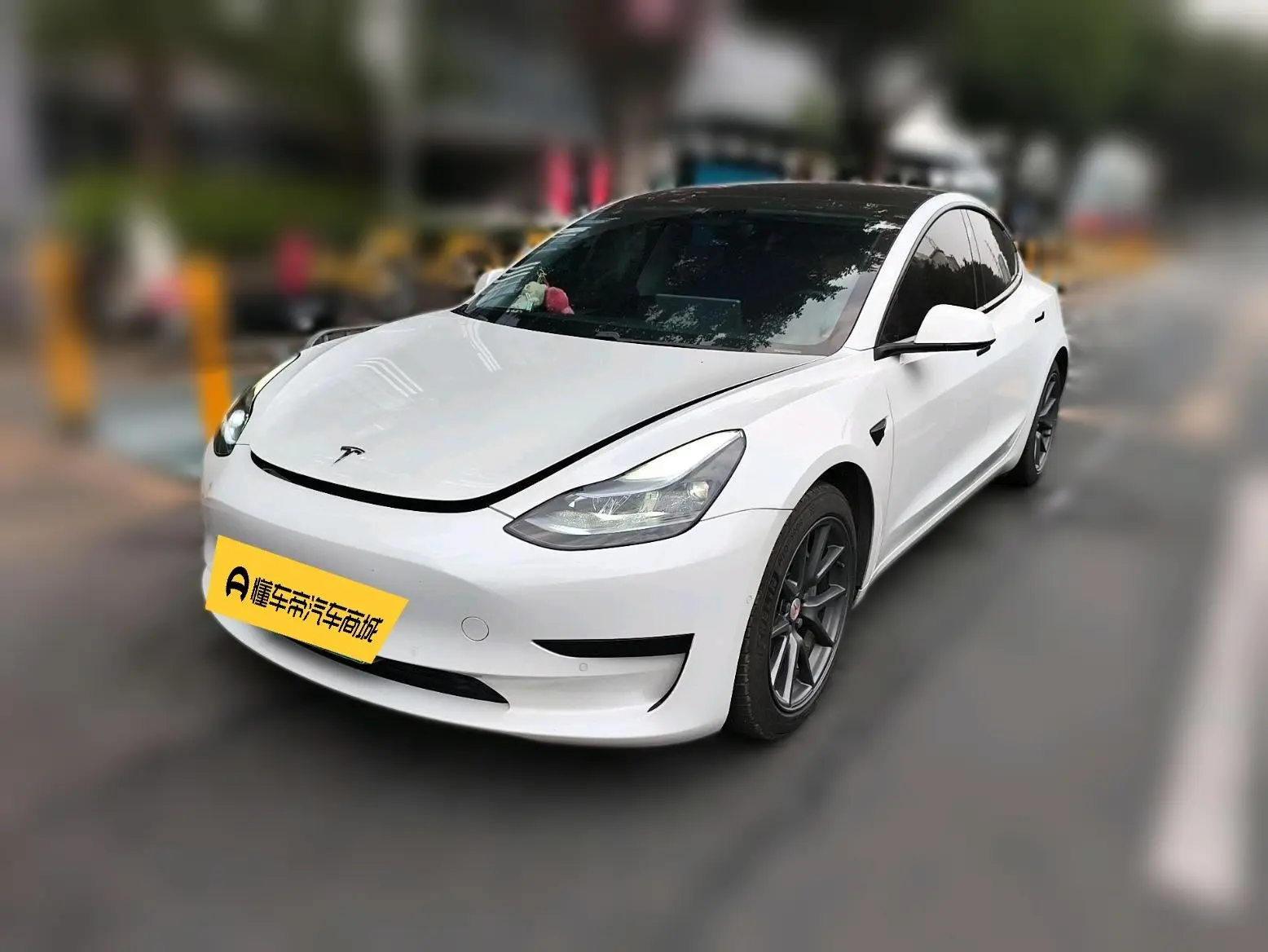 Tesla Model 3  из Китая