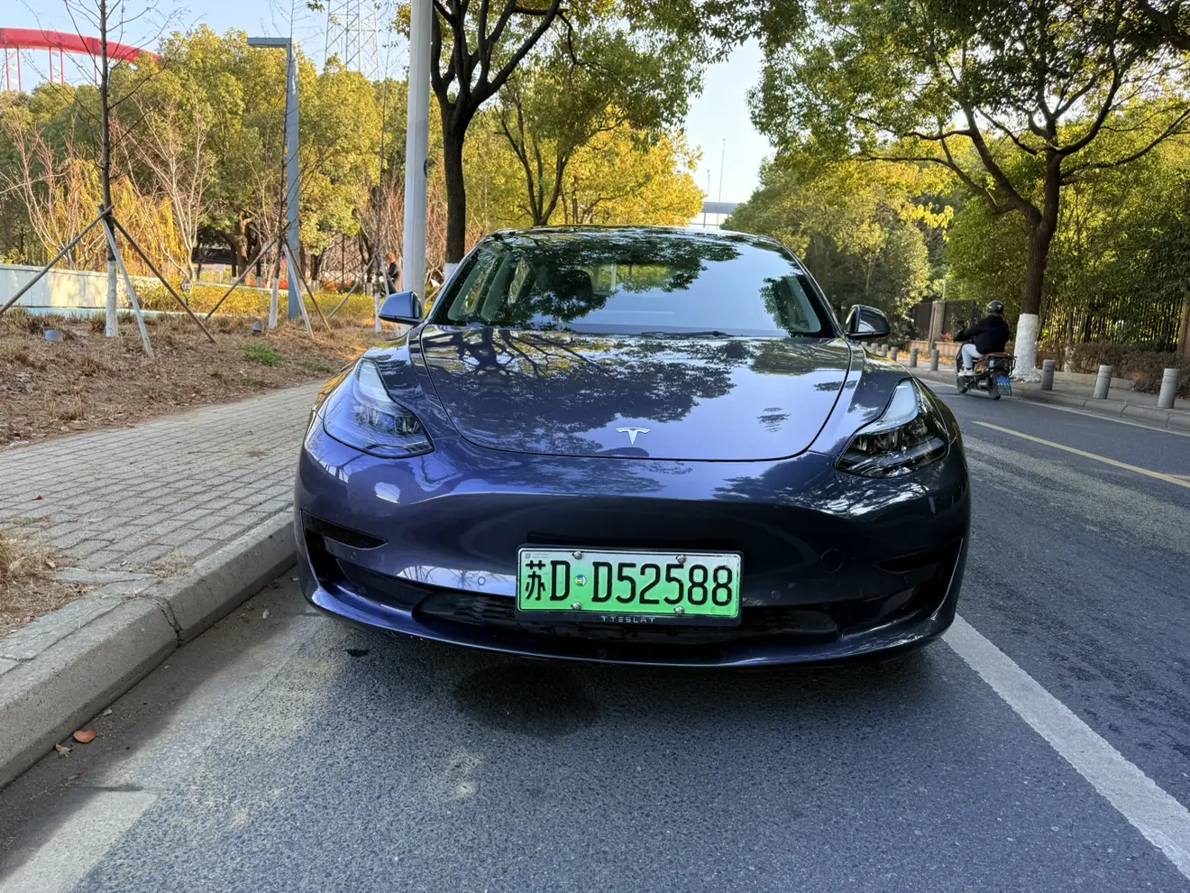 Tesla Model 3  из Китая