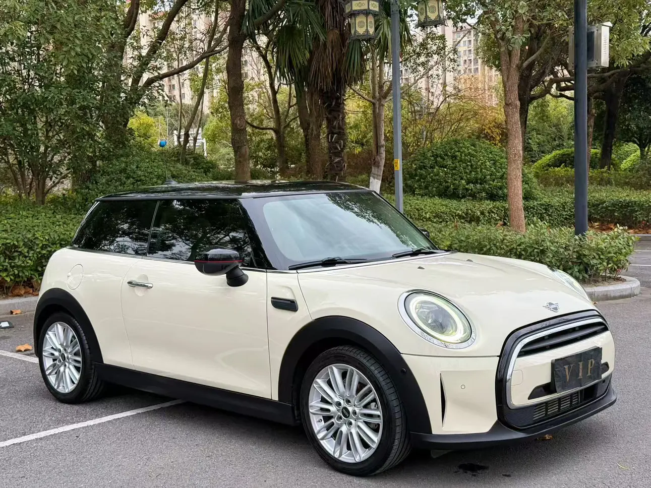 MINI 