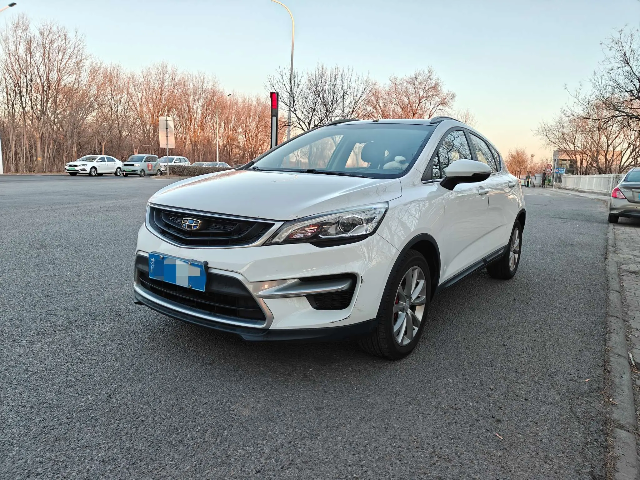 Geely Emgrand GS  из Китая