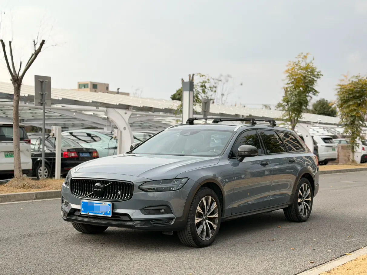 Volvo V90  из Китая